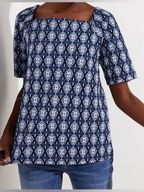 LOFT Top Women’s M Blue White Geometric Square Neck Short Sleeve Knit NWT!